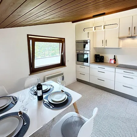 Family Friendly - With Beautiful Mountain Views 公寓 *
