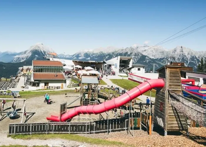 Family Friendly - With Beautiful Mountain Views Lejlighed