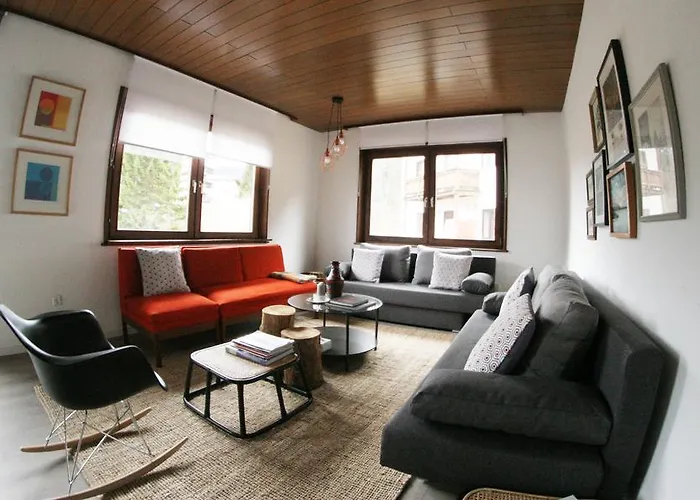 Family Friendly - With Beautiful Mountain Views Lejlighed Seefeld in Tirol