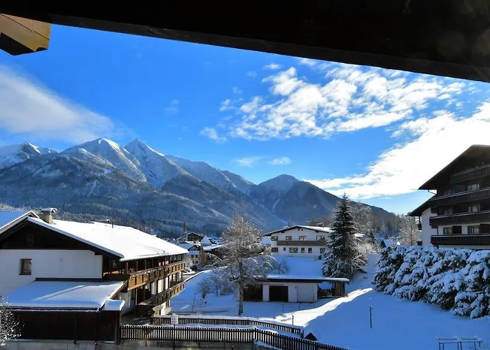 Family Friendly - With Beautiful Mountain Views