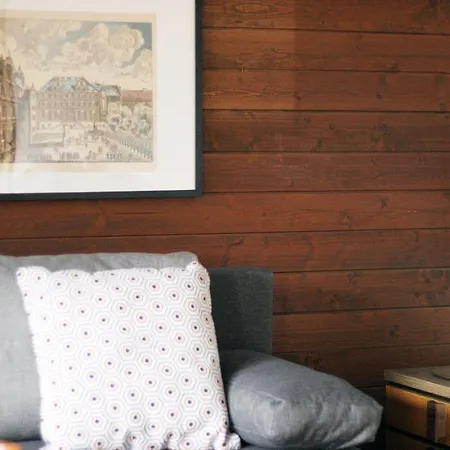 Family Friendly Chalet - Central With Beautiful Mountain Views Daire *